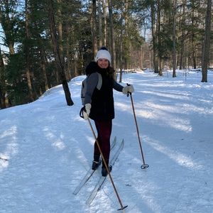 Meet your Posher, Jillian